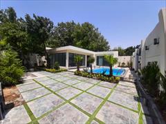 real-estate real-estate-services real-estate-services 400 متر باغ ویلا نوساز مدرن در شهریار