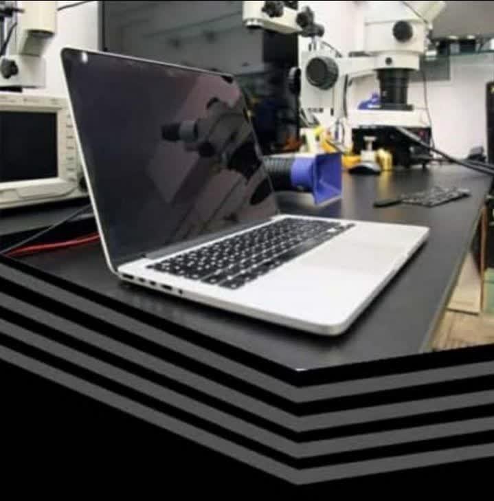 مرکز فوق تخصصی تعمیرات لپ تاپ<br/><br/>* ملی پایتخت *<br/><br/>بروز رسانی سیستم عامل و نرم افزارها و برطرف کردن شیارهای امنیتی<br/>ارتقاء قطعات سخت افزاری مانند هارد دیسک services fix-repair fix-repair