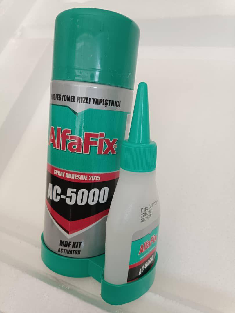 چسب یک دو سه ۴۰۰ میل ۹۰ گرم ژل<br/>✔️ظرف نرم<br/>✔️اسپری گاز شیرین<br/>✔️قدرت چسبندگی زیر ۳ ثانیه<br/>✔️کارتن ۲۵ عددی<br/>✔️مواد قطره ترک<br/><br/>09336930945<br/>02165323650<br/><br/>Www.be services business business