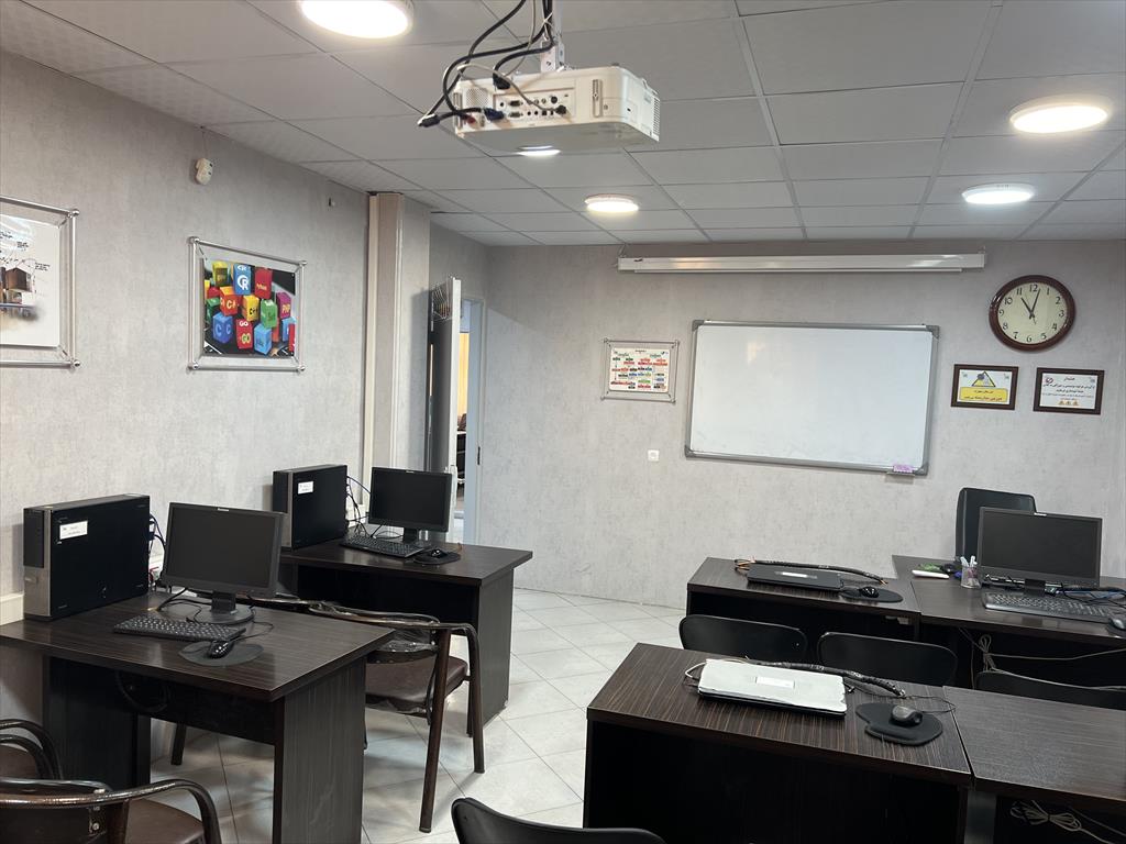 دنیای طراحی مهندسی را فتح کنید!<br/><br/>آموزشگاه «نت کالج برتر» کرج، با افتخار این دوره ها را با تخفیف ویژه و شرایط عالی ارائه می‌دهد.<br/><br/>✨ تمرکز بر  services educational educational