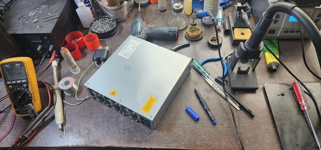 تعمیرات در این مرکز توسط مهندسین الکترونیک نخبه و دارای سرتیفیکیت تعمیرات SMPS های صنعتی انجام می شود<br/><br/>تعمیرات در واحد های مجزا با ۳۰ روز ضمانت<br/><br/>بیش ا services fix-repair fix-repair