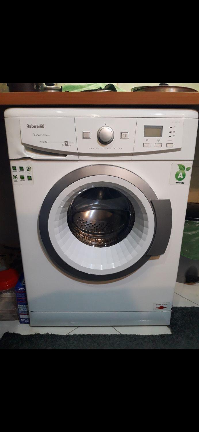 تعمیر انواع برندهای ماشین لباسشویی<br/><br/>امروزه ماشین لباسشویی یکی از لوازم ضروری در زندگی به حساب می آید و در صورت خراب شدن این وسیله زحمات مضاعفی ایجادخو services fix-repair fix-repair