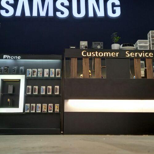 پیامک:<br/>۰۹۳۳۴۶۹۶۹۲۶<br/>واتس اپ:<br/>۰۹۳۳۴۶۹۶۹۲۶<br/>اینستاگرام:<br/>Samsung_safe.ir<br/><br/>تعمیرات انواع گوشی با قطعات اصلی وارد کننده موبایل آدرس و شماره تلفن نمایندگی های services services-other services-other