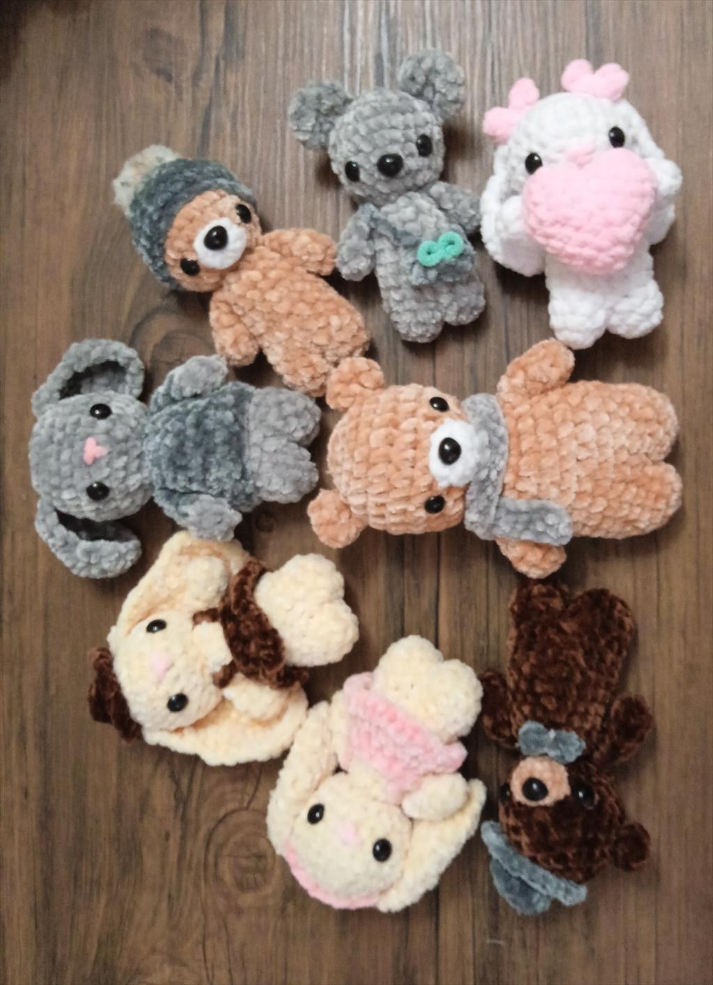 از کاموا مخمل ساخت ترکیه استفاده شده buy-sell handmade wearable-knitting