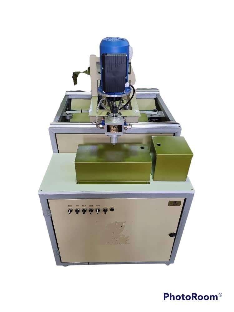 فیلتر هوا یک قطعه مصرفی است و هر اتومبیل سواری بسته به کارکرد خود و آلودگی هوا و گرانی بنزین ، سالانه به تعدادی از آن نیاز دارد. بنا بر این بازار مصرف industry machinary machinary