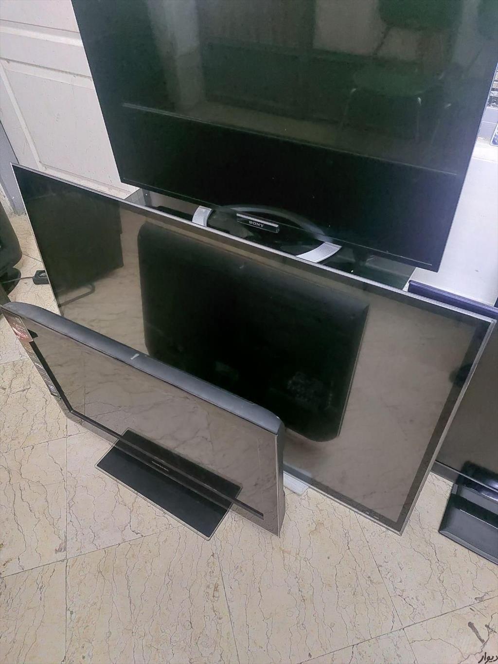 تعمیرات انواع تلویزیون های LED _ LCD و پلاسما<br/>تعمیرات انواع مانیتور های PC<br/>تعمیرات انواع اسپیکر خانگی و بلوتوثی شارژی همراه<br/>تهران-میدان انقلاب-کارگر ش services fix-repair fix-repair