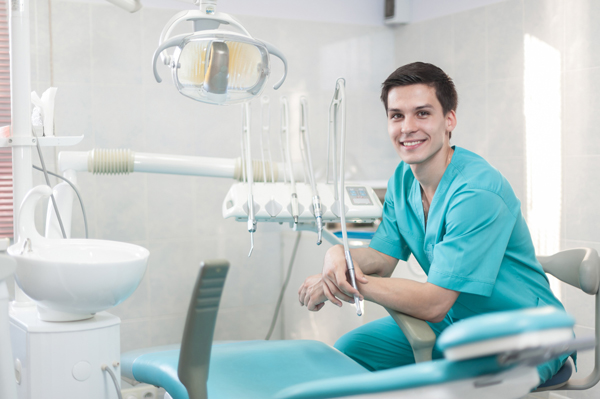 فروش دامنه دندان fang.ir<br/><br/>دامنه ی دندان دات آی آر به فروش می رسد<br/><br/><br/>این دامنه برای برندسازی ، همچنین دندان پزشکها و دندان سازها - کالاهای پزشکی و طبی د services health-beauty-services health-beauty-services