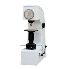 مشخصات دستگاه:<br/>واحدهای اندازه گیری : برینل، راکول، راکول و ویکرز<br/>دارای صفحه نمایش لمسی، کارکرد آسان، نسخه چند زبانه<br/>امکان انتخاب مقیاس واحد سختی سنج<br/>ت industry tools-hardware tools-hardware