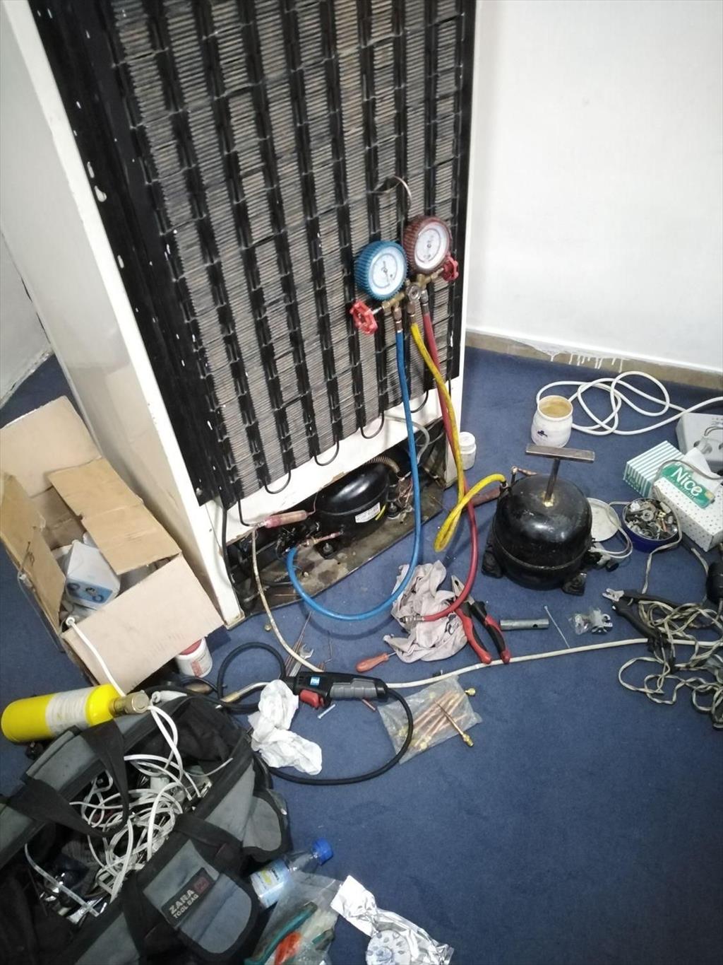 تعمیرات تخصصی انواع آبسردکن و یخچال  در محل شارژ گاز تعویض مخزن گرم دستگاه<br/>. تمام برندها <br/>(گاسونیک . افترون. مجیک. ایستکول. نوبل و  <br/> <br/>رفع آبریزی دستگ services fix-repair fix-repair