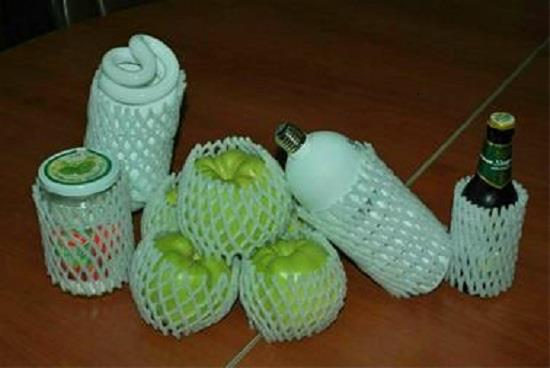 فوم بسته بندی شیشه ، فوم توری بسته بندی میوه <br/>09190768462<br/><br/>مناسب برای بسته بندی میوه و ظروف سفالی شیشه عسل<br/>به صورت رولی ( رول های 120 متری ) و برش خور industry packaging-printing-advertising packaging-printing-advertising