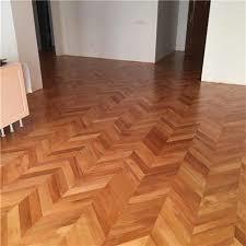 شرکت آراد دکور با بیش از 2 دهه  سابقه در زمینه تعمیرات ،ساب ولاک انواع پارکتهای چوبی با نازل ترین قیمت ،بهترین کیفیت و متریال آماده همکاری با شما مشتر services home-services home-services