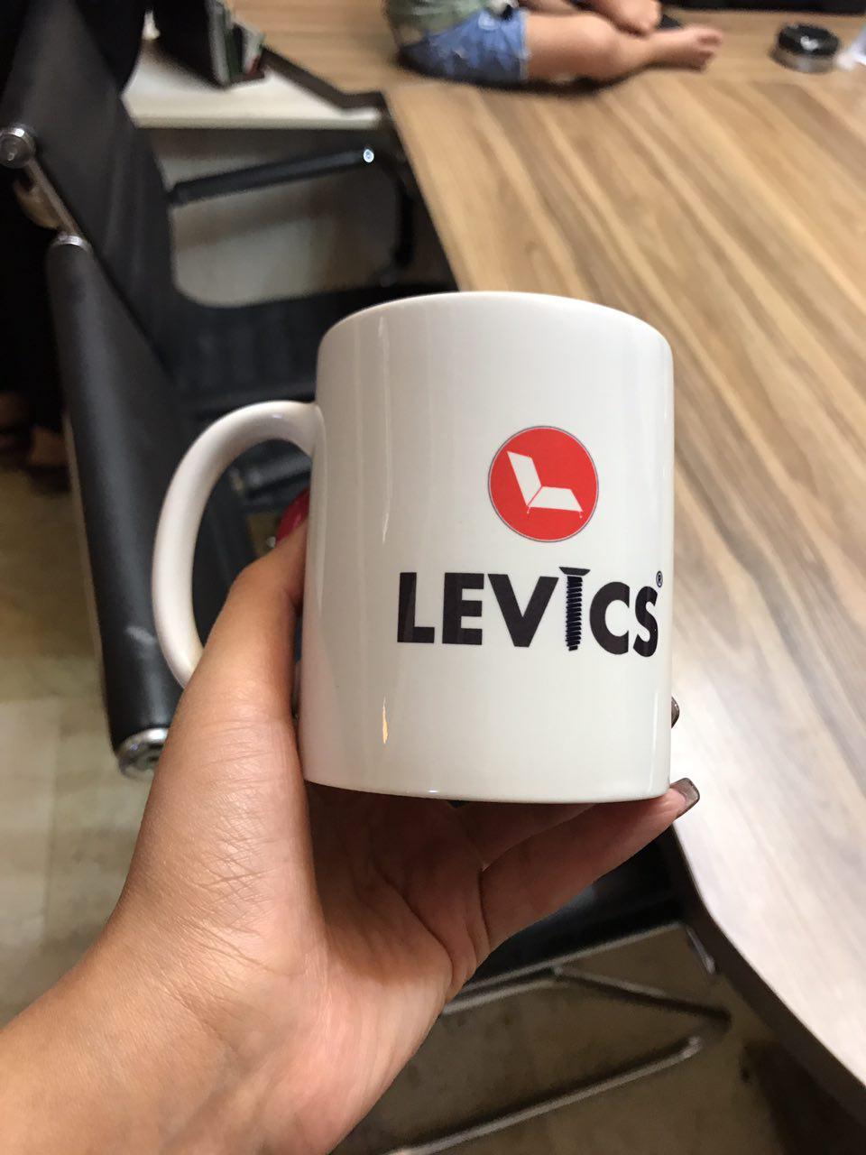 تولید و چاپ لیوان سرامیکی بدون محدودیت در تعداد و با امکان ارسال به تمامی نقاط کشور. انتخابی مناسب جهت هدیه و ایجاد ست اداری. یک ست اداری باعث افزایش  services printing-advertising printing-advertising