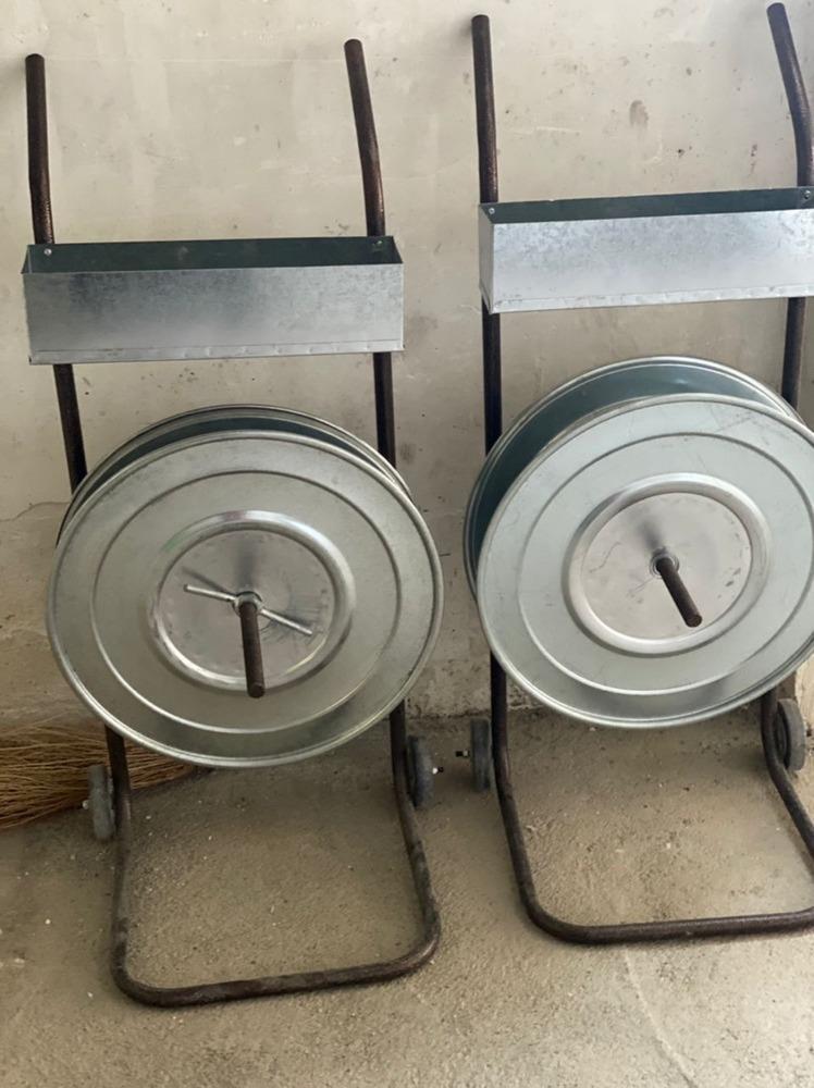 گروه صنعتی تی تاک در همه شهرهای کشور نمایندگی فعال میپذیرد.<br/><br/> <br/>رول بازکن تسمه <br/> <br/>مشخصات فنی دستگاه رول بازکن تسمه<br/>ابعاد دستگاه : ۱۰۰*۵۰*۴۰ سانتی منتر<br/> industry other-industries other-industries