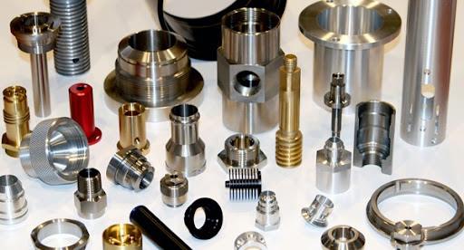 <br/>مرکز تخصصی تراشکاری و فرزکاری در کرج<br/><br/>طراحی، تولید و تراشکاری انواع قطعات فوق حساس، پیچیده و دقیق<br/>توسط پرسنل ورزیده و با استفاده از دستگاههای پیشرفته industry machinary machinary